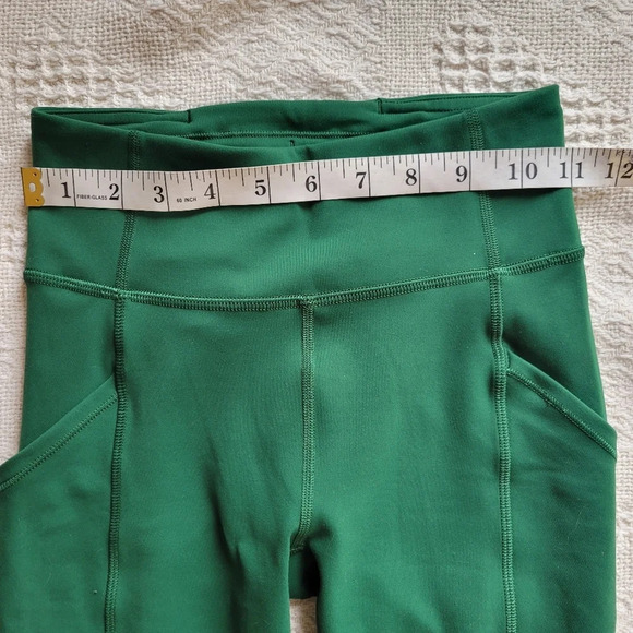 Lululemon Invigorate High-Rise Crop 23" -Focus on your strength, not your sweat. - Picture 9 of 11